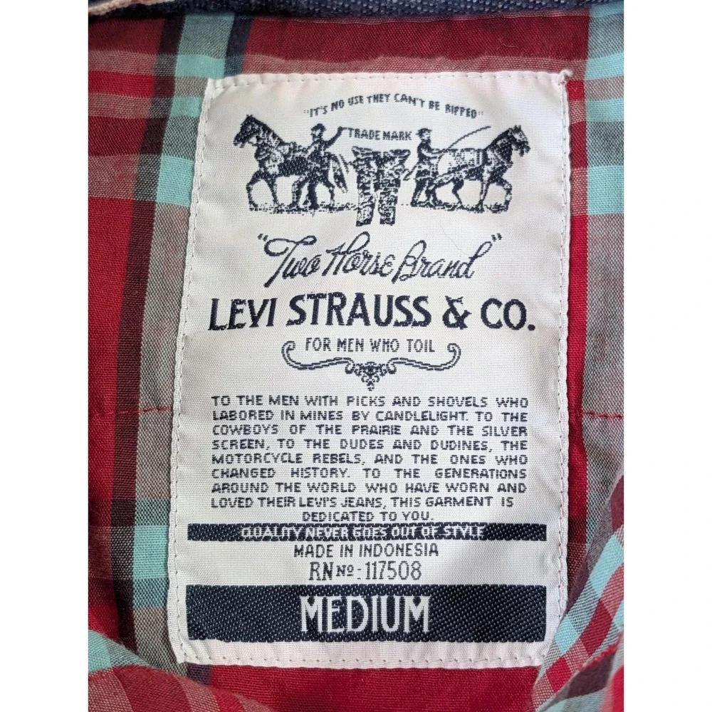 Levis Western Pearl Snap Shirt Mens M Red Plaid Yoke‎ Flap Pockets Cowboy Rodeo